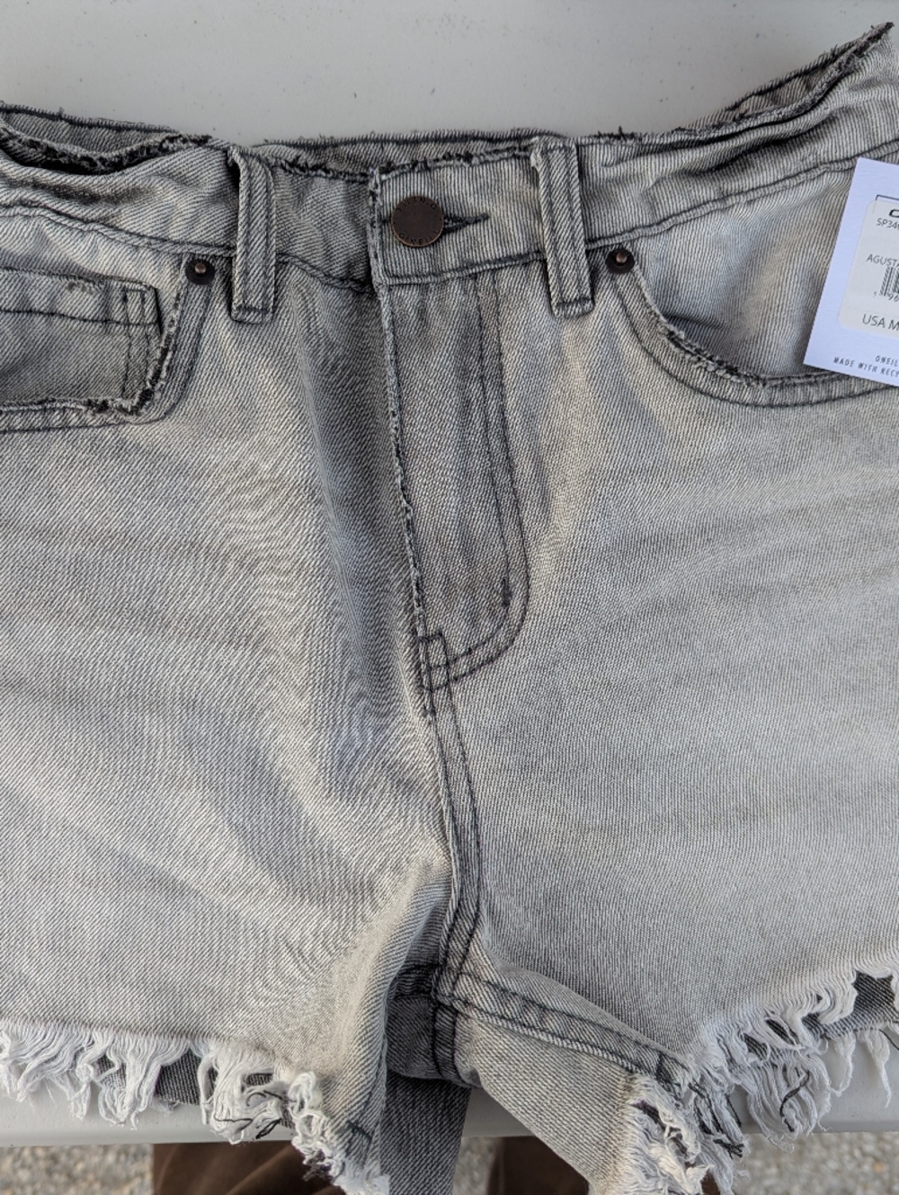 O'Neill Cut Off Shorts, Light Charcoal, Size 25